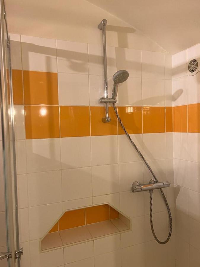 Le Grand Monarque Donzy Otel Dış mekan fotoğraf